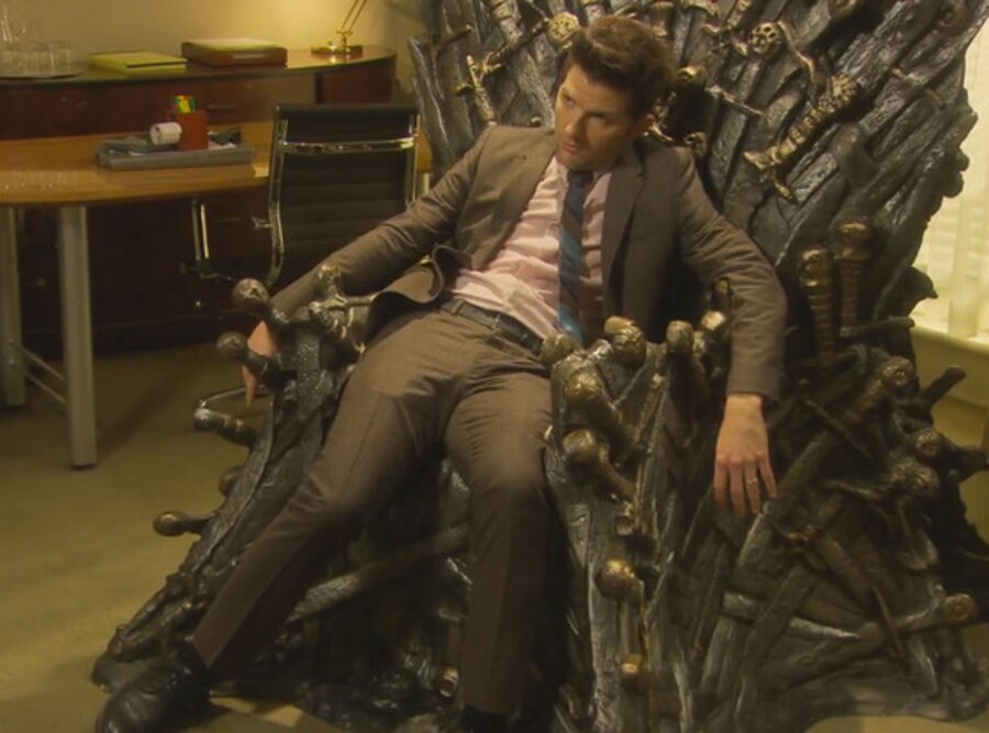 Game of Thrones' Iron Throne Inspires Hilarious FreakOut in This